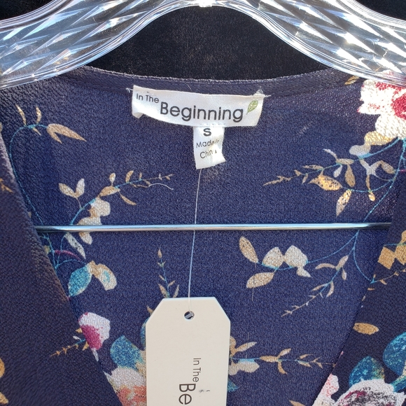 Floral Vneck Romper Shorts - Picture 7 of 7